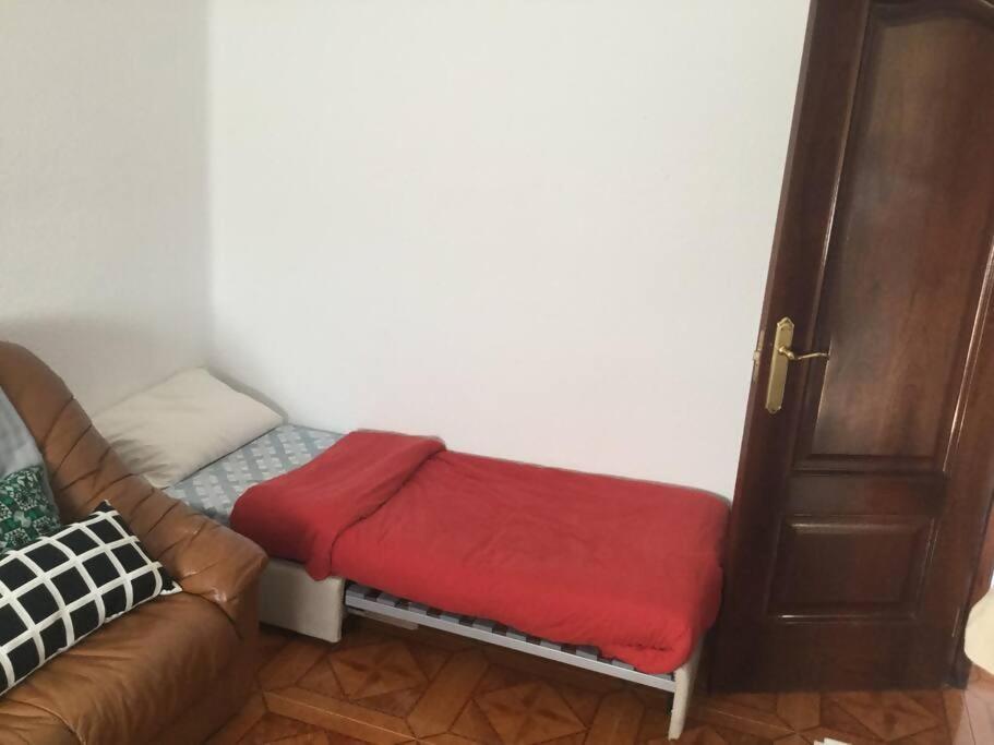 Conide, El Mirador Apartment Овиедо Стая снимка