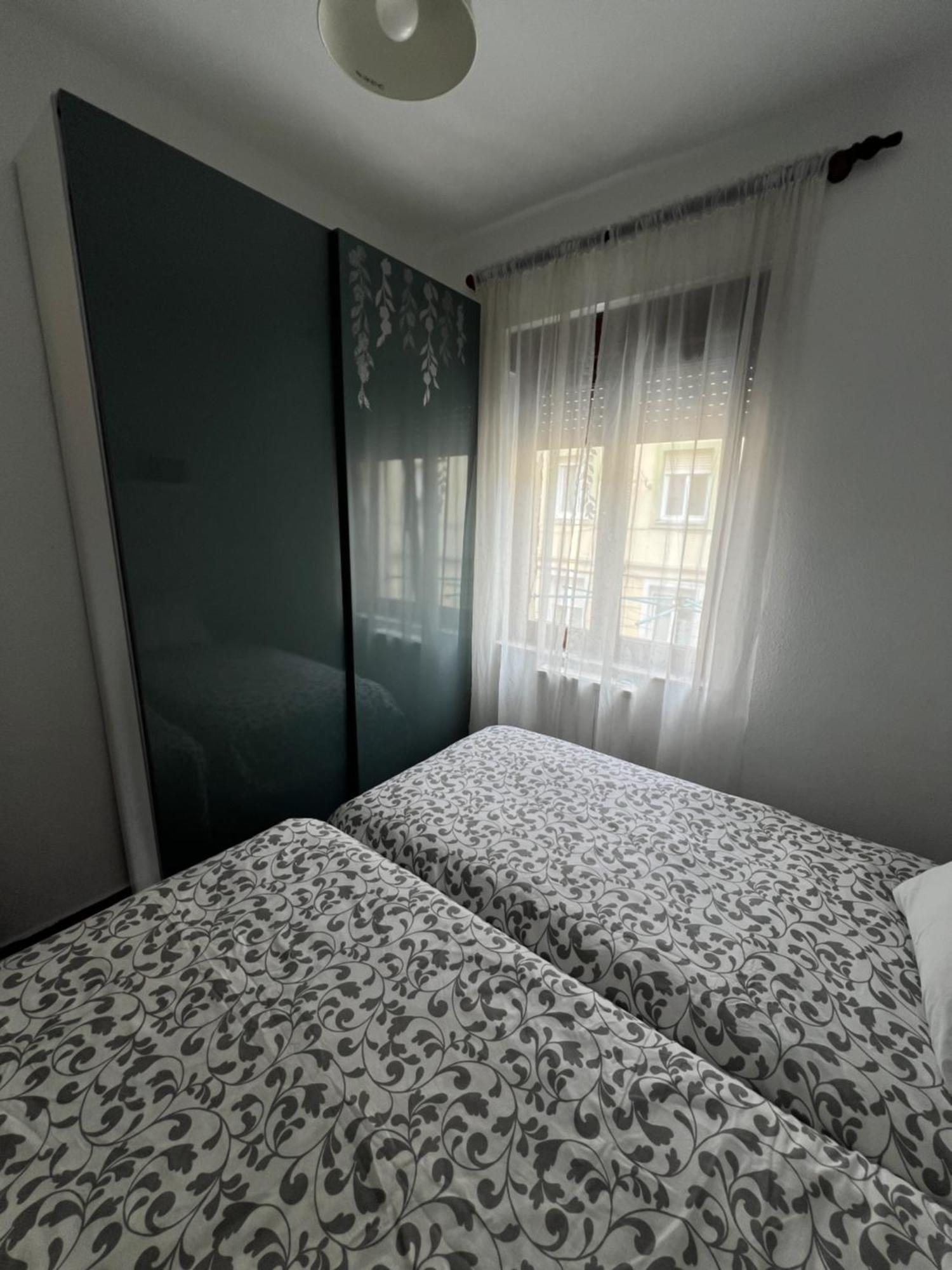 Conide, El Mirador Apartment Овиедо Екстериор снимка